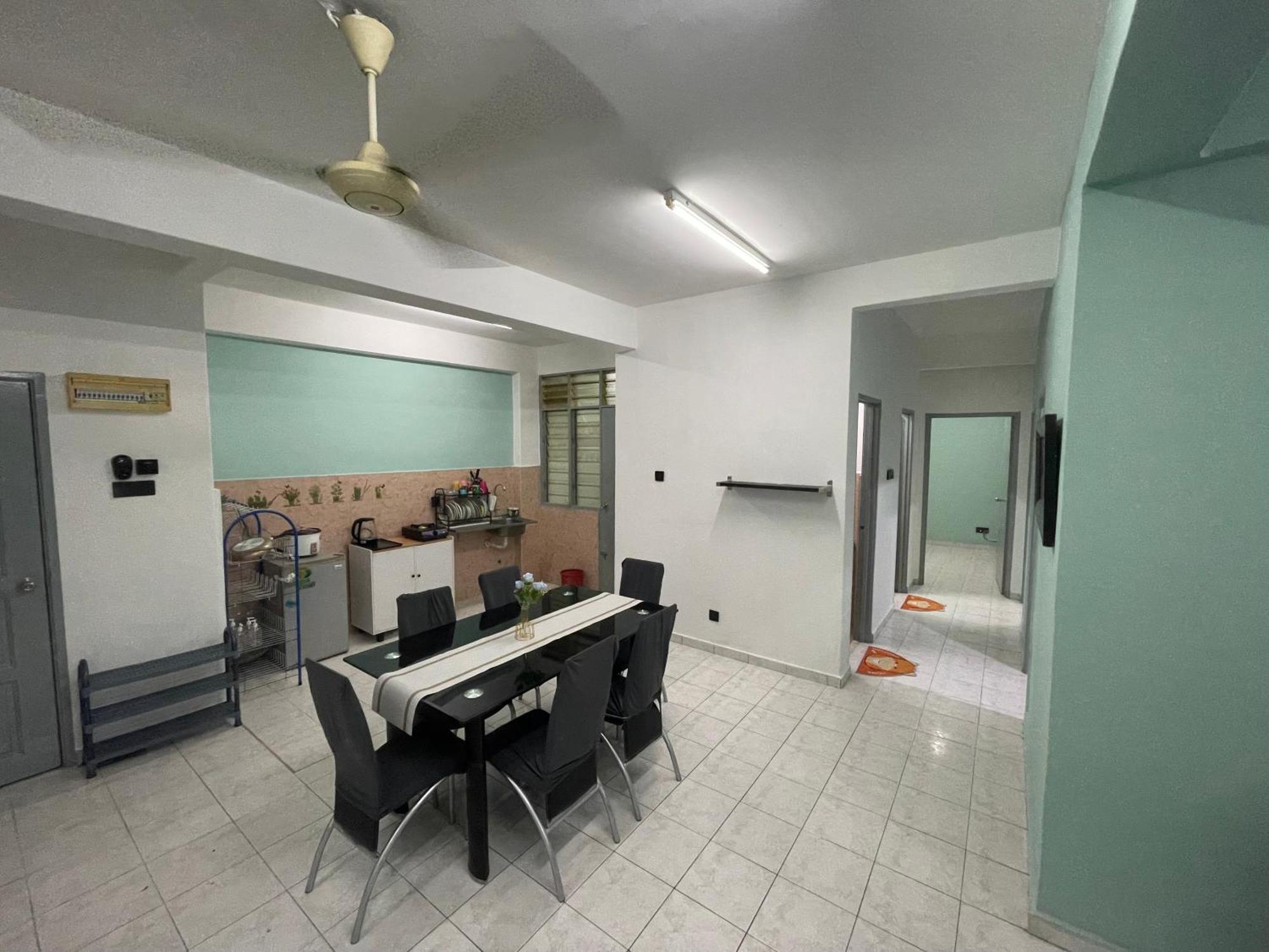 Blissful Breeze 4 Rooms & Netflix By Ezyroom Melaka Ayer Keroh Bagian luar foto